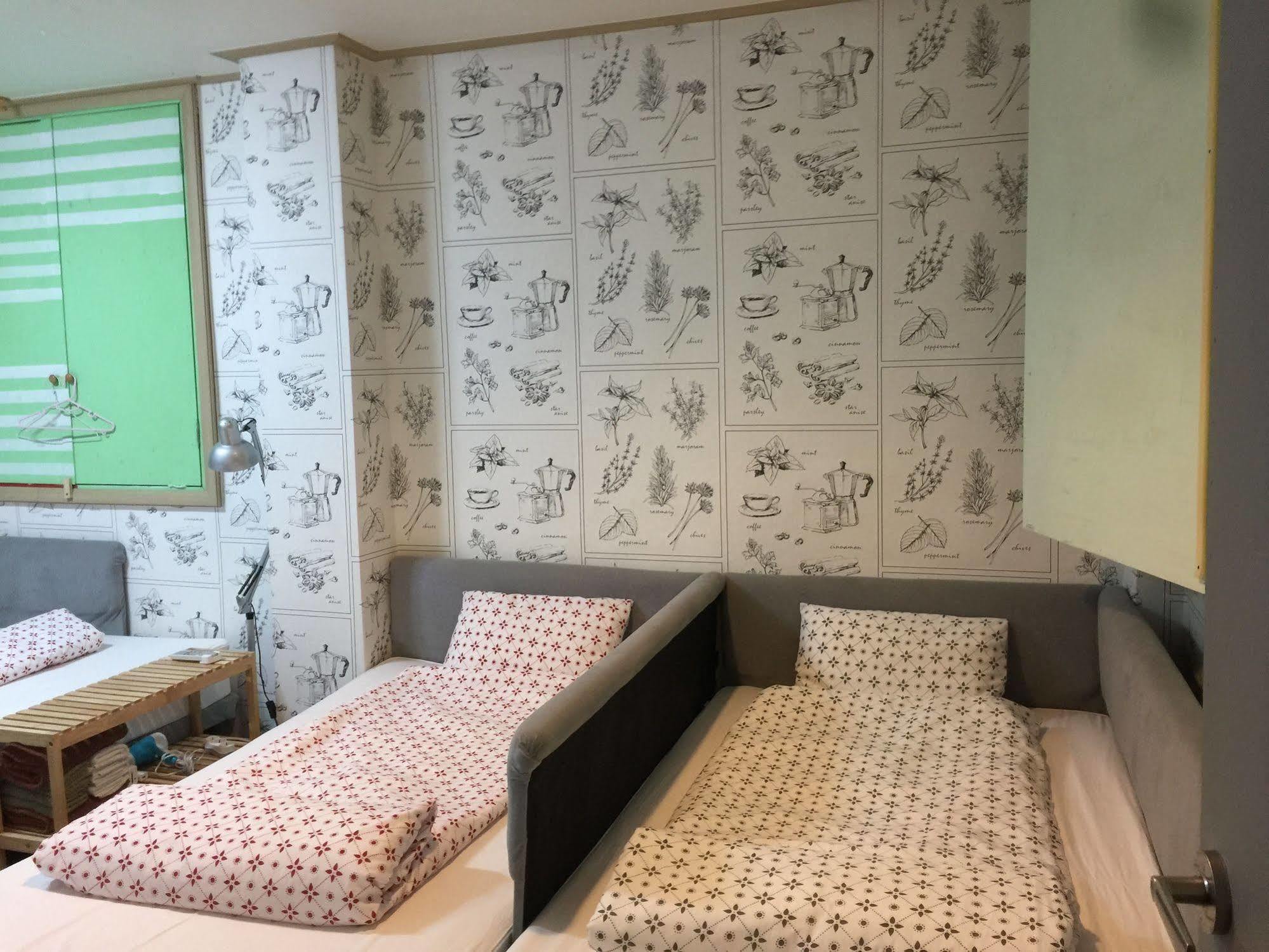 Backpackers In Jeju City Center Dış mekan fotoğraf