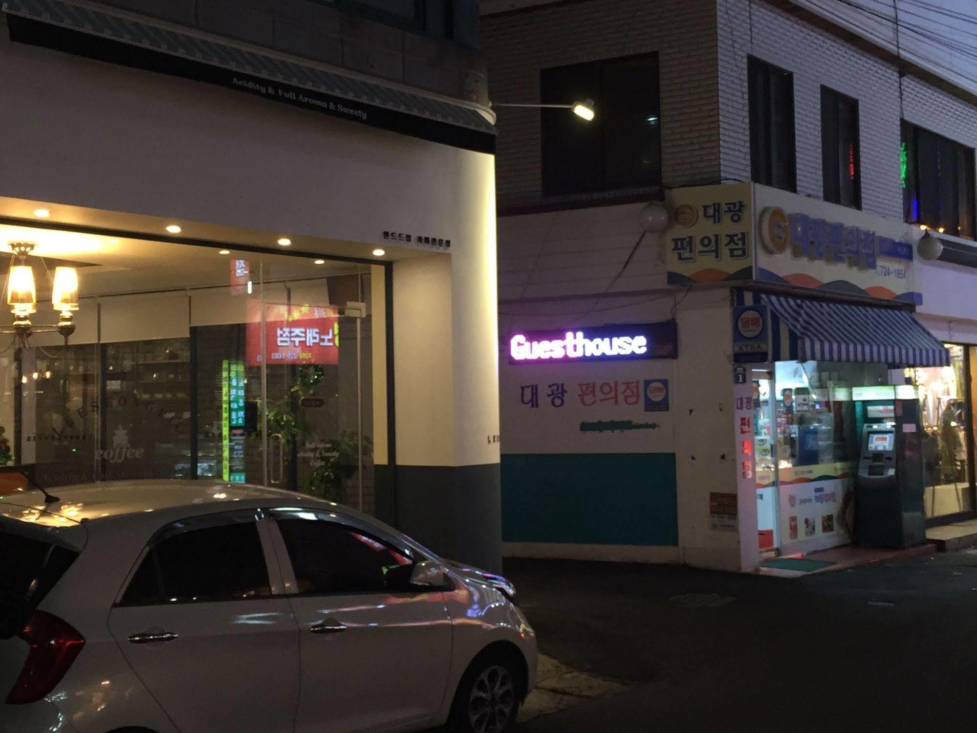Backpackers In Jeju City Center Dış mekan fotoğraf